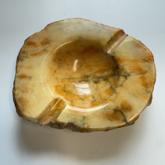 Vintage Genuine Italian Alabaster Hand Carved Ashtray - Picture 1 of 8